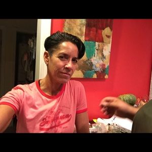 Meet your Posher, Brenda